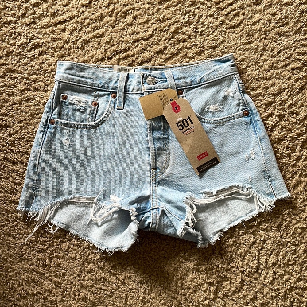 Levi’s high rise 501 shorts